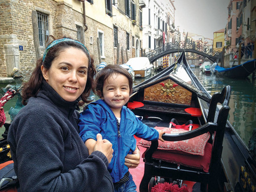 Çocukla 3 kıta, 7 ülke ve 56 bin km yol