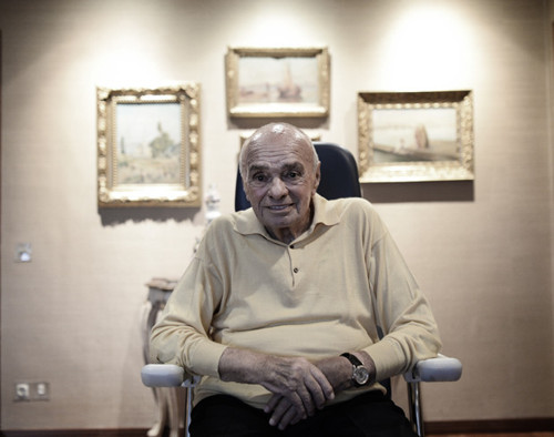 Bu dünyaya gelmişsiniz bir kez, mutlu olun