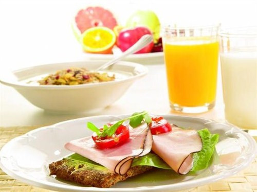 Kiloların sorumlusu; atıştırmak