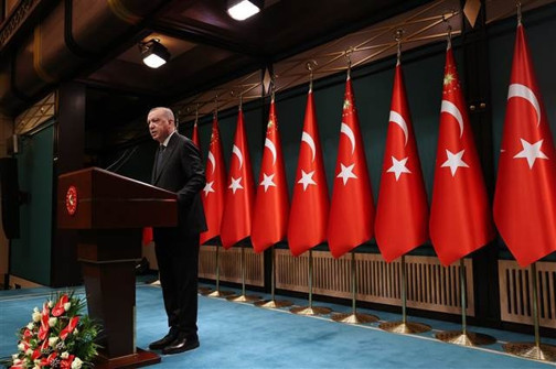 Son dakika haberi: Kabine toplantısı sonrası alınan kararlar Kısmi kapanma, şehirler arası seyahat yasağı ve uzaktan eğitim