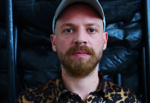 O sandığınız kişi ben değilim