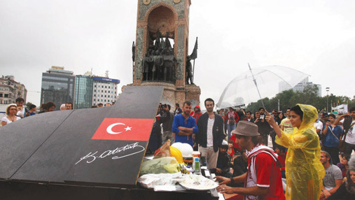 Maidan piyanisti