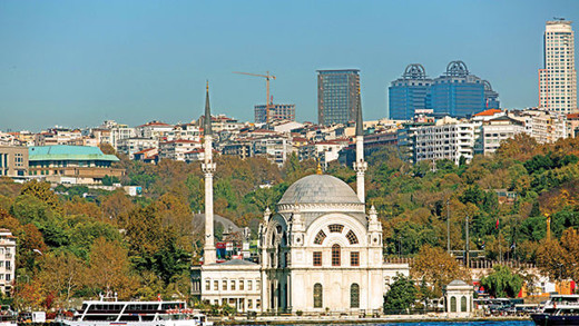 Size büyüklerinizin  önüne dikilmemeyi öğretmediler mi