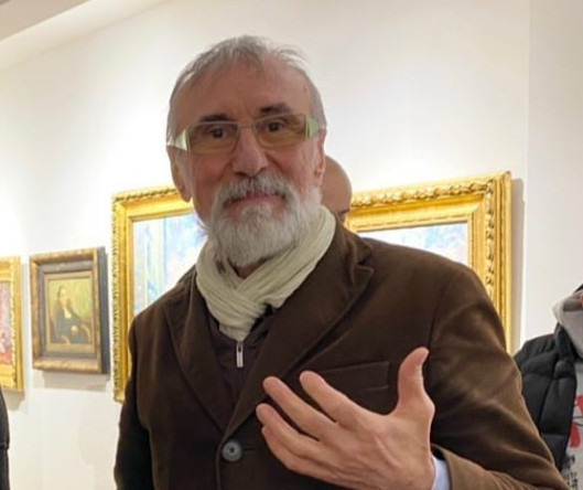 50 yılı aşan sanat yolculuğu