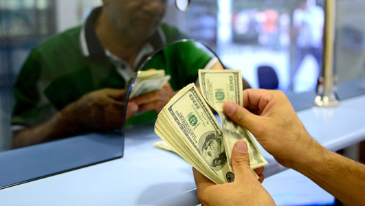 Borsa, dolar, altının kaderi Yellenin iki dudağının arasında