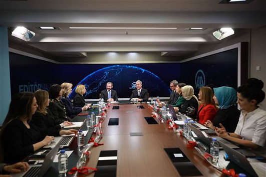 Son dakika: İşte yeni askerlik sistemi... Milli Savunma Bakanı Akar şema ile anlattı