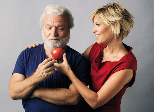 Eshik oldida uni sikdi