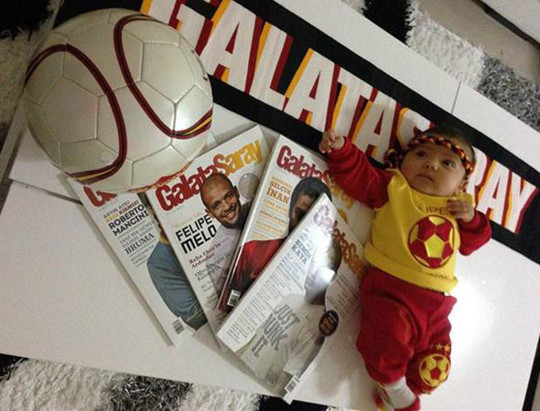 IŞİD’in elindeki en küçük rehine: Ela bebek