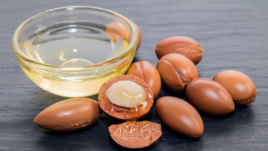 Argan Yağının Saça Faydaları Nelerdir? Argan Yağının Kullanımı