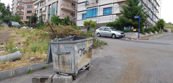 Yerinde duramayan konteynerler