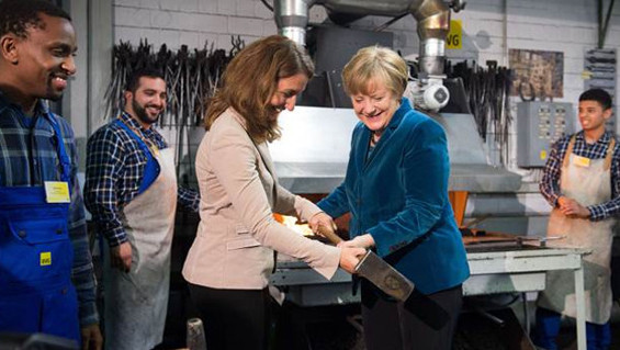 Merkelden meslek eğitimi vurgusu