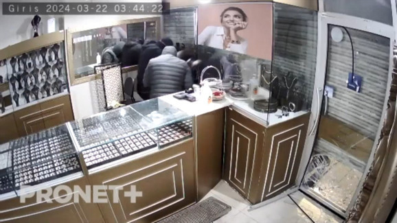 İstanbulda milyonlarca liralık kuyumcu soygunu: 9 şüpheli lüks rezidansta yakalandı