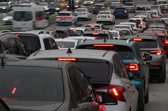 Ankara’da trafik için bir şeyler yapılıyor ama...