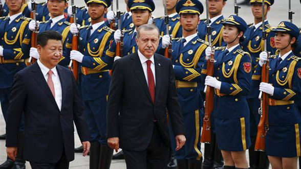Cumhurbaşkanı Erdoğan için Pekinde sıcak karşılama töreni