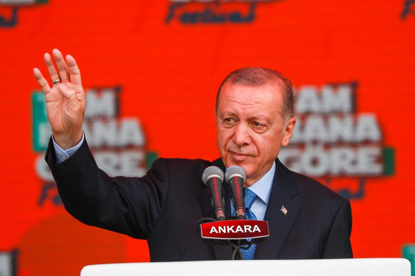 Gençler için tüm imkânlarımızı seferber ediyoruz