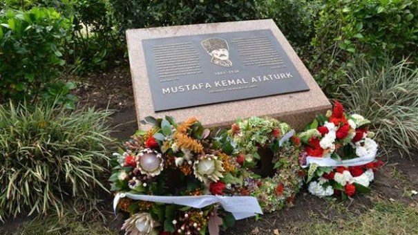 Atatürkün sözleri Sidneyin merkezinde