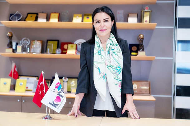 Maldivler’de Türk bayrağını dalgalandıran bir Türk Adası