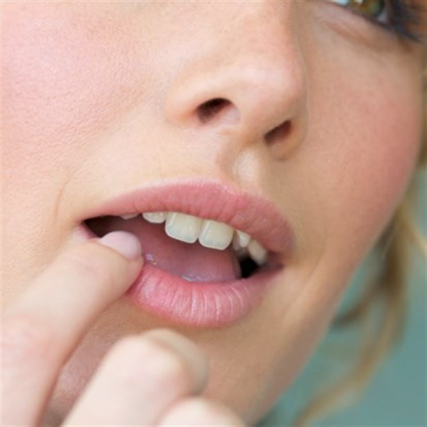 Dudak Gençliğin Ve Güzelliğin Sembolüdür