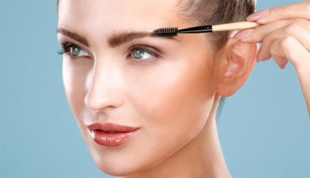 Gözler Ruhun Aynası, Peki Kaşlar