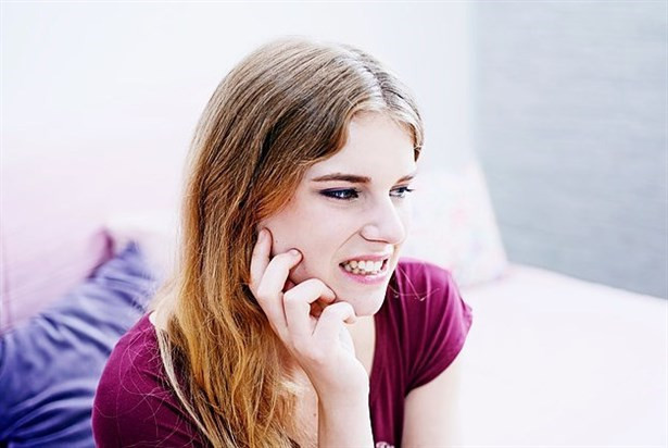 Diş Gıcırdatmak Sandığınızdan Daha Tehlikeli