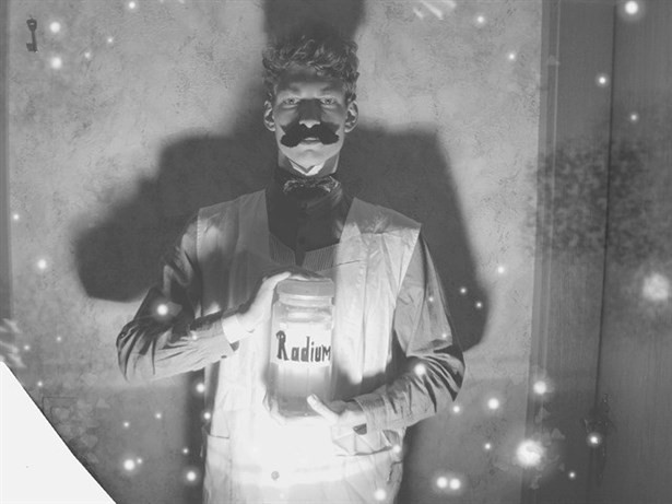 100 Yıl Önce Kadınlar Ne İle Makyaj Yapıyordu