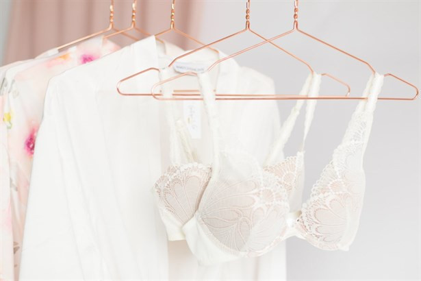 Rahat ve Göz Alıcı Gelinler