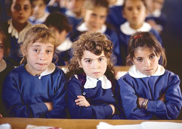 Başkalarının savaşı