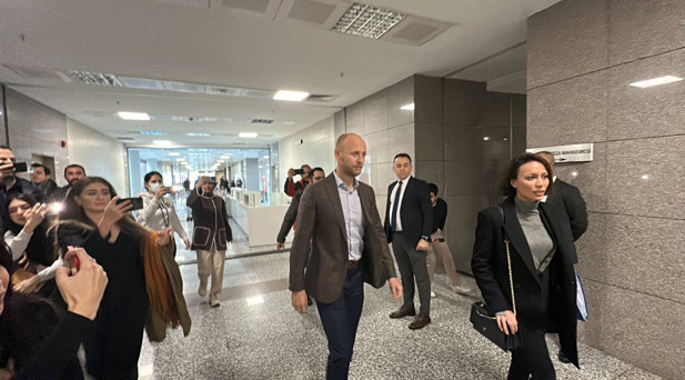 ADLİYEYE GELİŞLER BAŞLADI