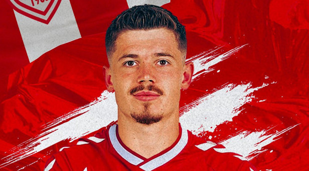 SÜPER LİG EKİBİ TRANSFERİ DUYURDU