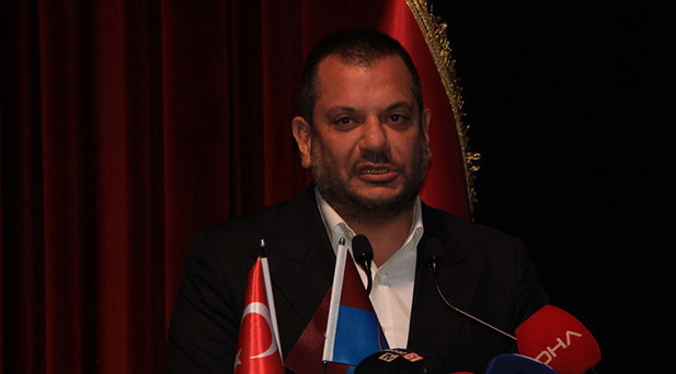 BUNU YAPAN, HAKEMLİK YAPAMAZ