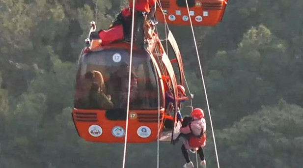 CANLI YAYINDA KURTARMA ANLARI