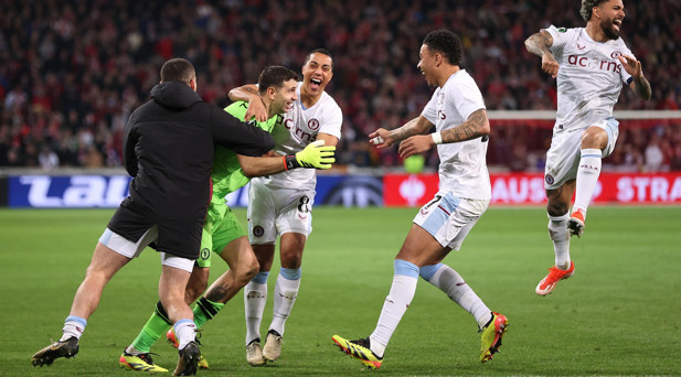 ASTON VILLA YARI FİNALDE