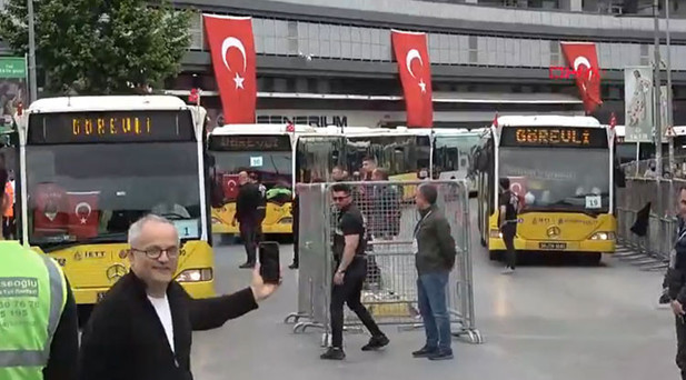 F.BAHÇE TARAFTARI YOLA ÇIKTI