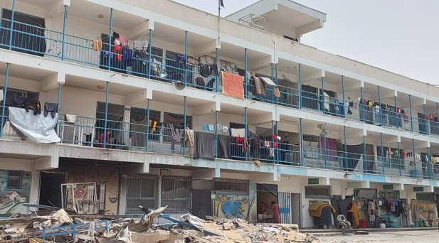 UNRWA: Refah’tan kaçanlar Han Yunus’taki harabelere sığındı