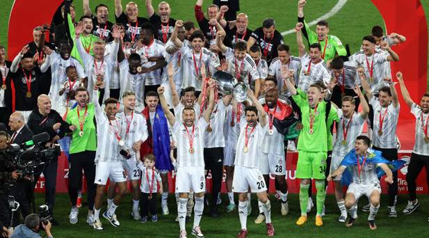 Ziraat Türkiye Kupası 11. kez Beşiktaşın (Beşiktaş 3-2 Trabzonspor)