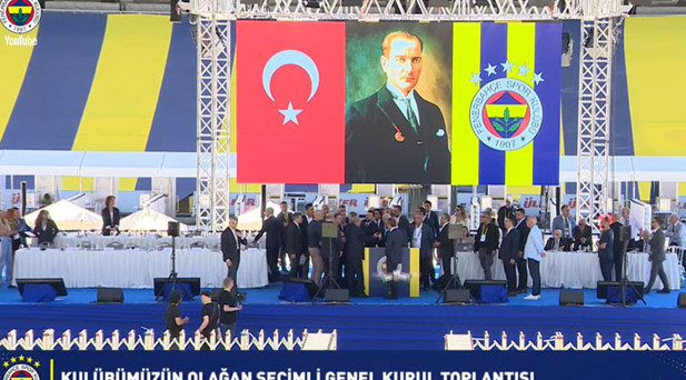 AZİZ YILDIRIM KÜRSÜYE GELDİ