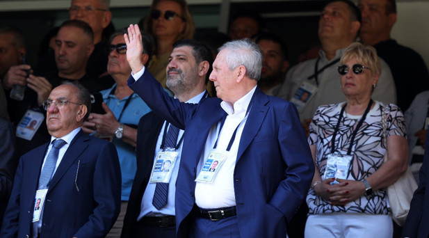 BEN SENİ VELİAHT İLAN ETTİM