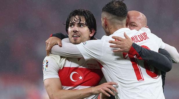 DORTMUND, FERDİDEN VAZGEÇTİ