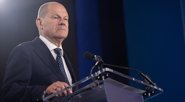 Almanya Başbakanı Scholz, İsraile silah tedarikini durdurma kararı almadıklarını söyledi