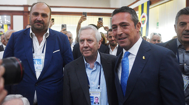 AZİZ YILDIRIM VE ALİ KOÇ...