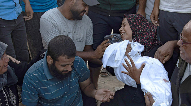 Gazzede 7 Ekimden sonra doğan 115 bebek İsrail saldırılarında öldü