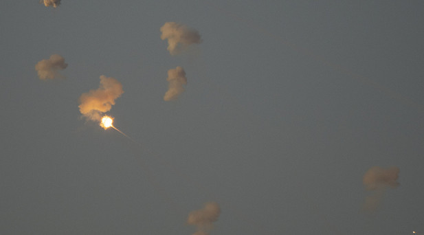 İsrailde siren sesleri, Hizbullahtan füzeli saldırı