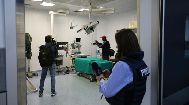 İsrailin iddialarına çürütmek için kapıları açtı