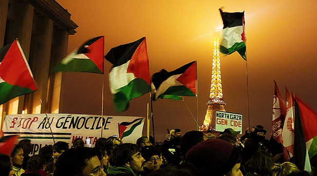 Son dakika... İsrail ordusu Gazze’de yerinden edilmiş sivilleri vurdu: En az 3 ölü, 5 yaralı