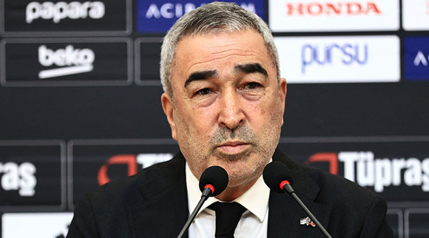 DÜN GECE İKİ FLAŞ AYRILIK YAŞANDI