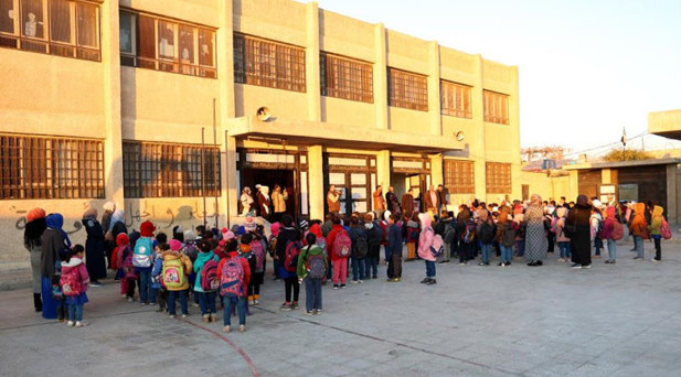 Suriyede Esad rejimi sonrası eğitim-öğretim dönemi başladı