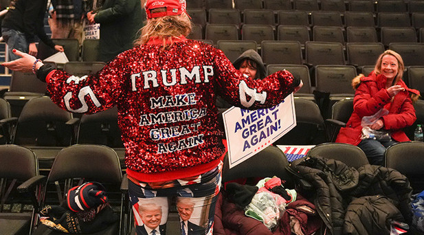 Destekçileri yerini almaya başladı