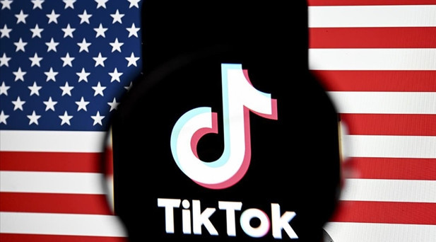Trump, ülkedeki TikTok yasağını 75 günlüğüne erteleyen kararnameyi imzaladı