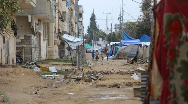İsrail güçleri, işgal altındaki Ceninde 3 Filistinli genci gözaltına aldı