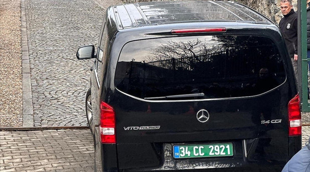 Rus heyeti, ABDnin İstanbul Başkonsolosluğu rezidansına ulaştı